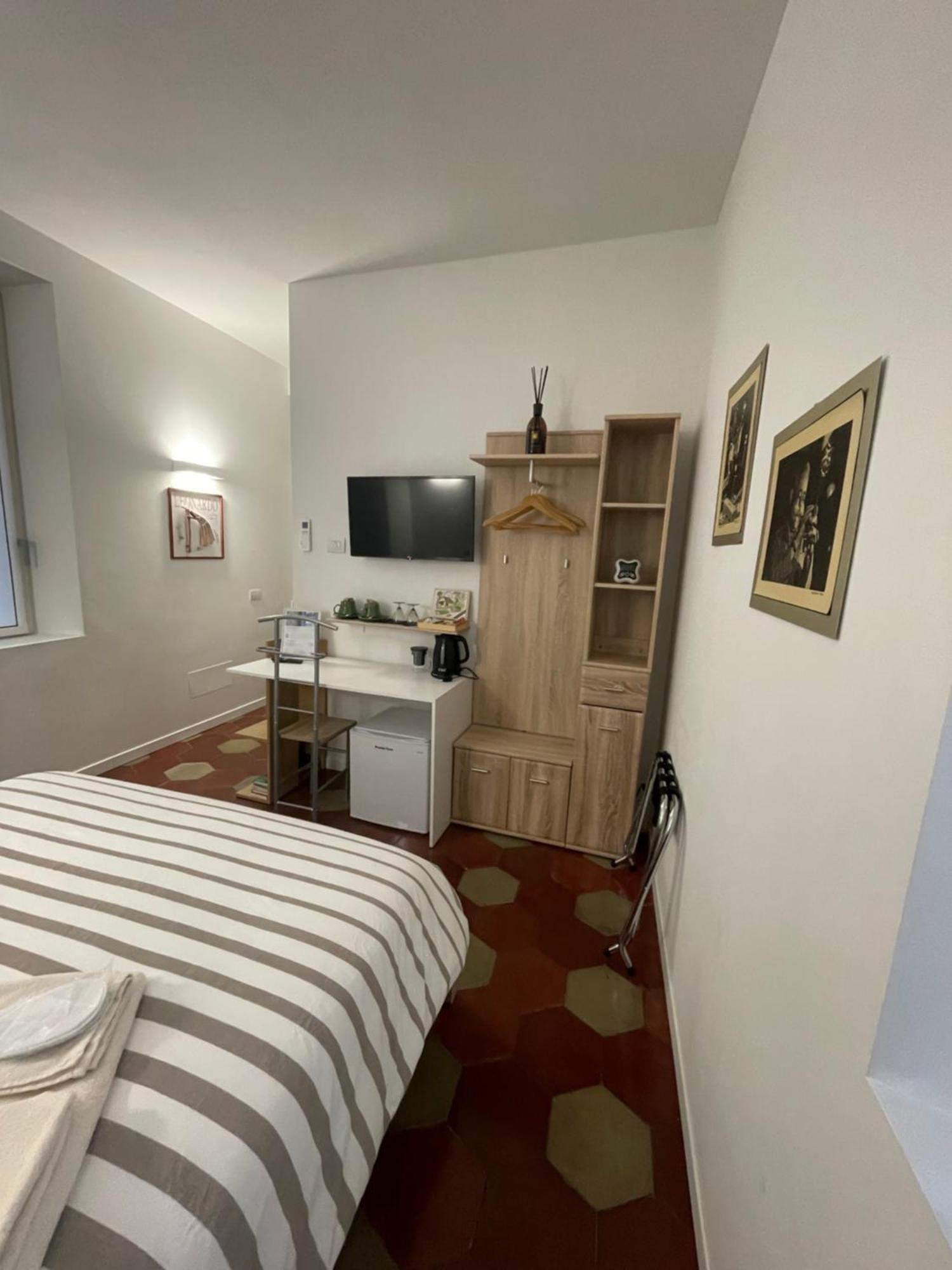 Santa Vincenza - Suite Indipendente Lovere Exterior photo