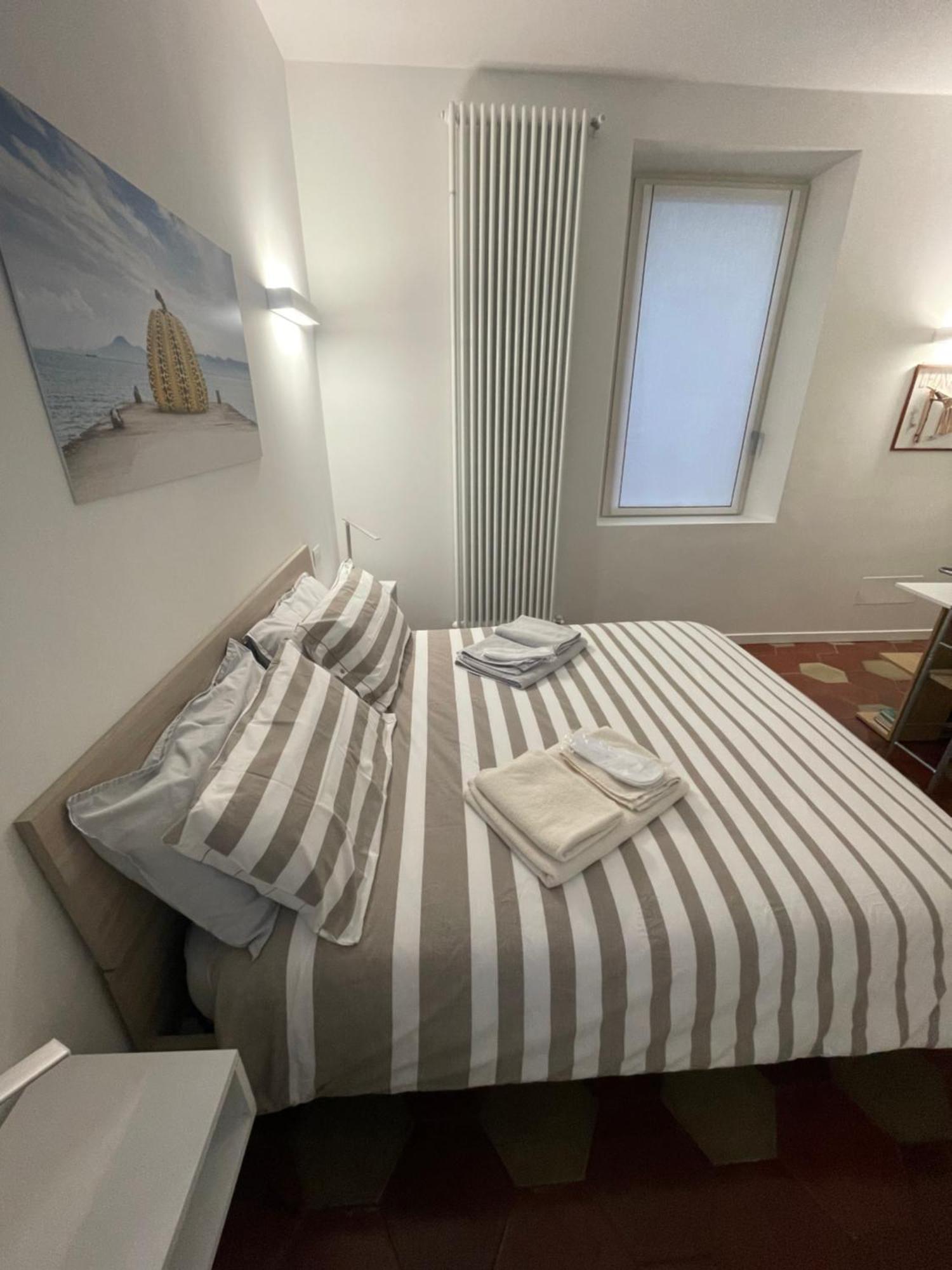 Santa Vincenza - Suite Indipendente Lovere Exterior photo